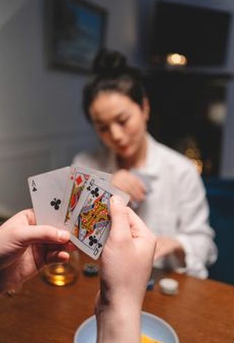 tiến lên Kubet